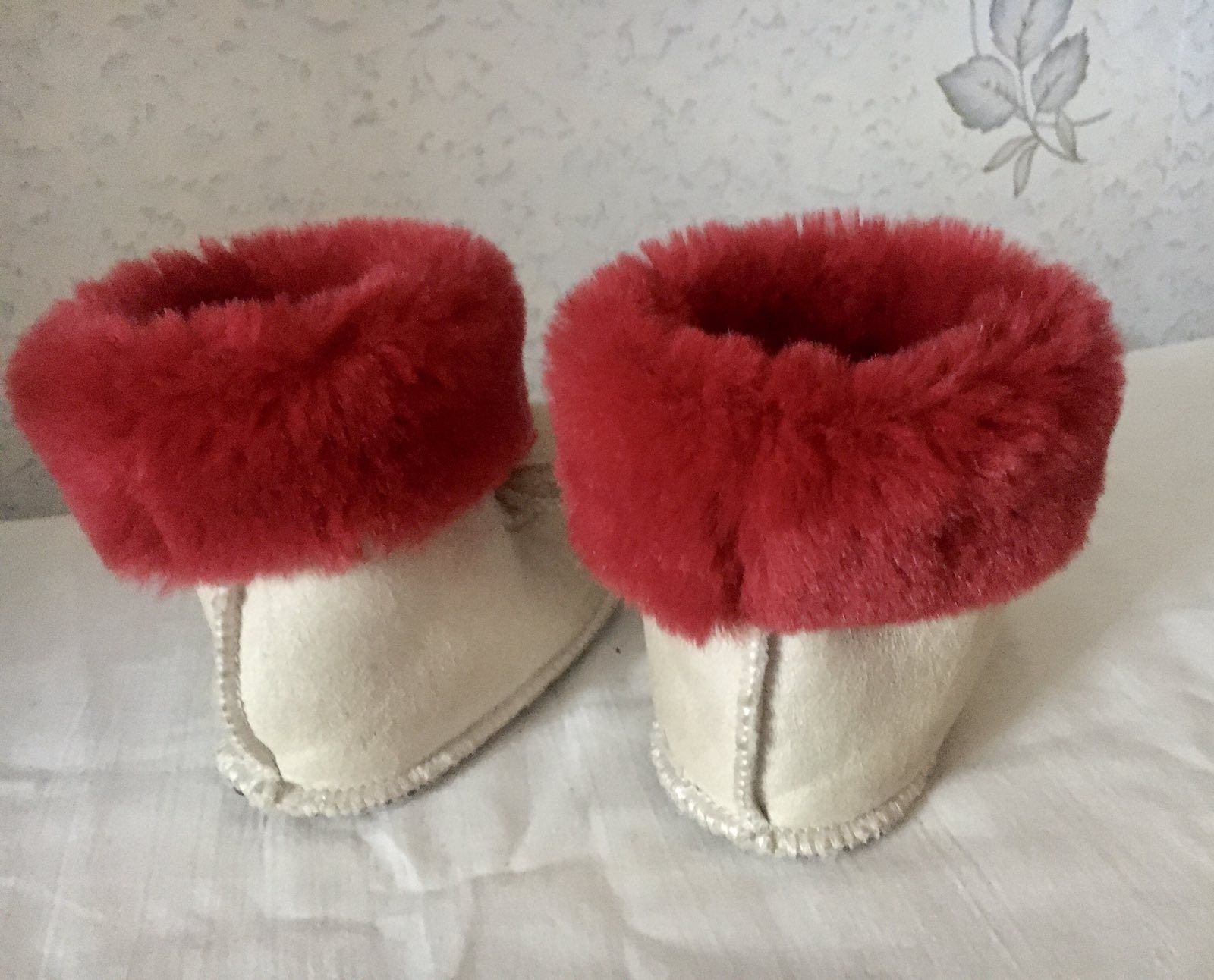 Пинетки, чуни из овчины на завязках