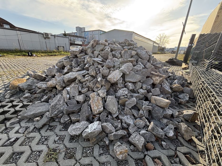 Oddam kamienie dekoracyjne około 10 ton
