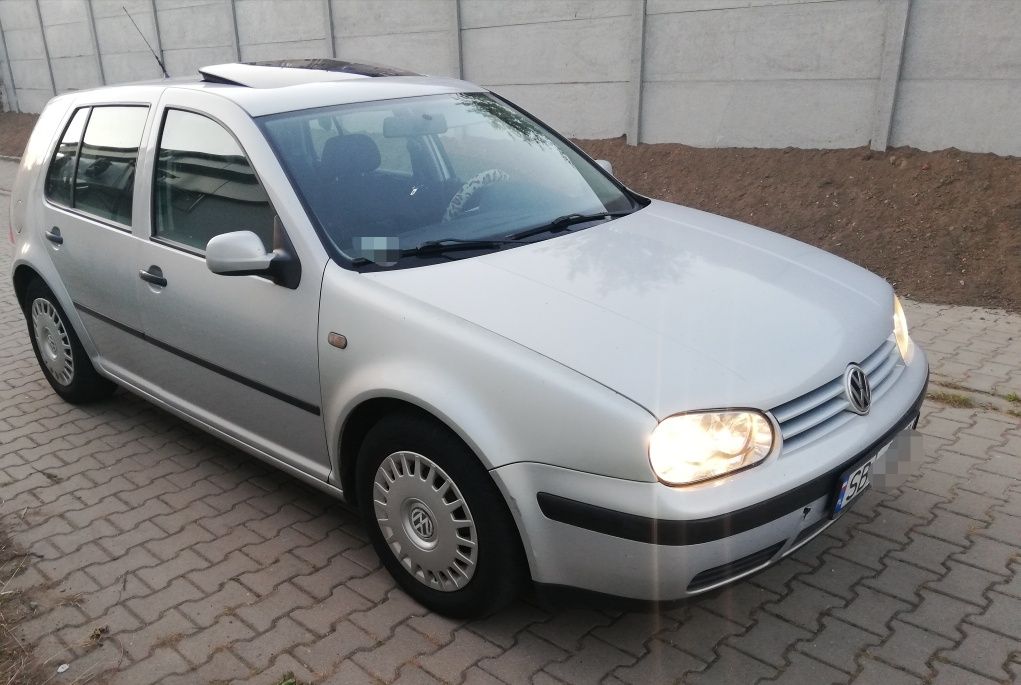 Sprzedam Golfa 1998 r 1,9 TDI, 90 KM, Sprawny, nie ma rdzy,ekonomiczny