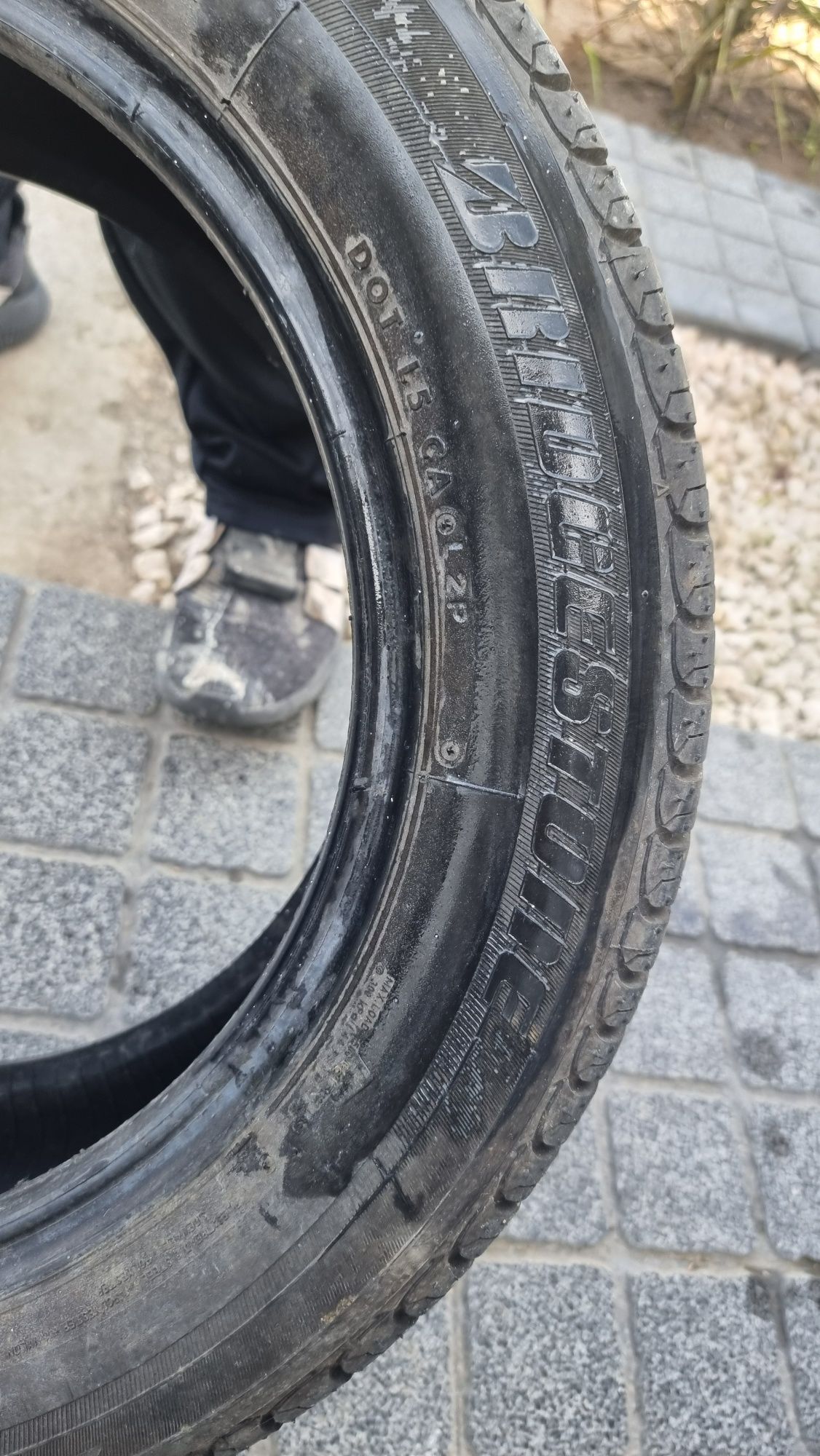 pneu bridgestone 185/60 R15