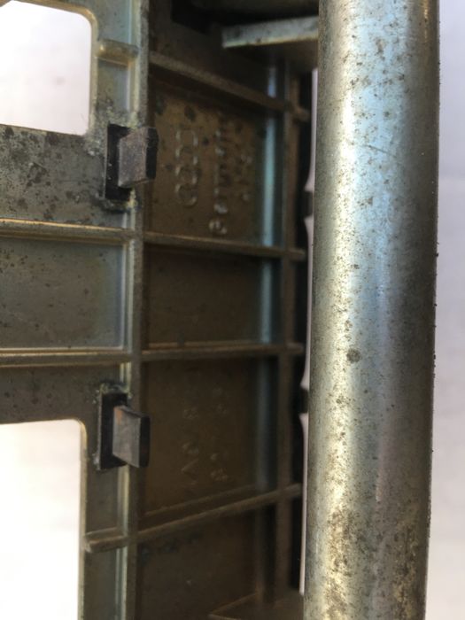 Klamka klapy tyl audi 80 b4, 90,S2 kombi