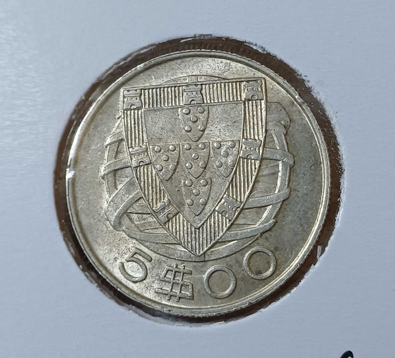 Moeda 5$00 1946 Soberba prata