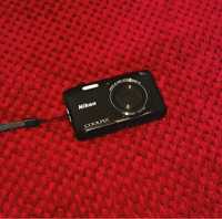 Aparat Nikon Coolpix S3600 z małą wadą