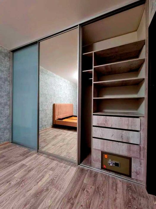 Кухні на замовлення Мебель под заказ Шафа купе Ліжко Шкаф купе Кухня