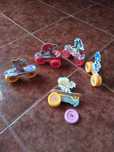Brinquedos.         .