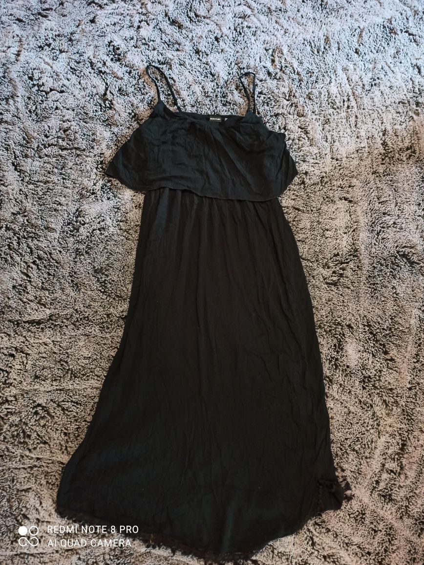Czarna sukienka MIDI 38 Bonprix