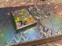 Vendo sleeves com Eevee e as suas Evoluções