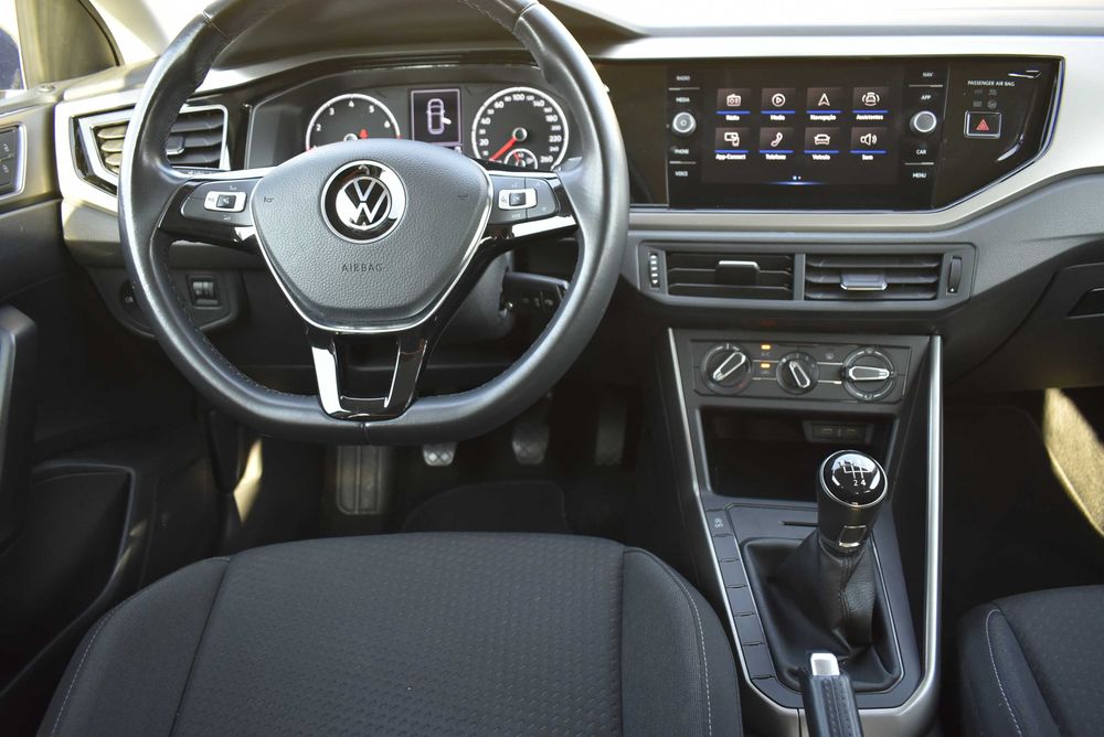 Viatura VW Polo e excelente estado de uso