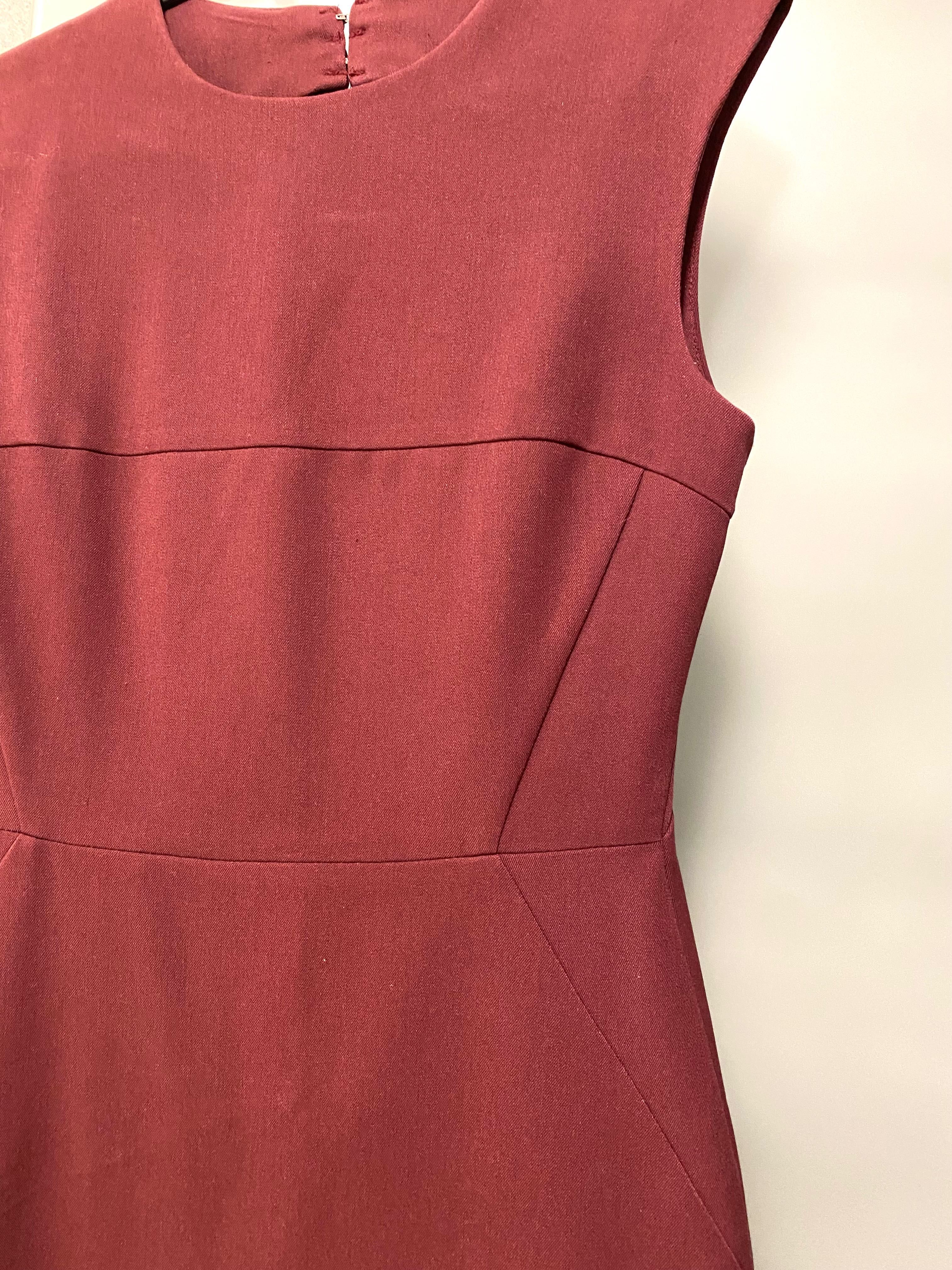 Vestido midi bordeaux