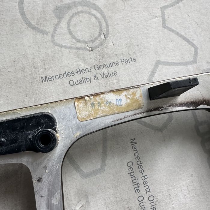 Пнель деревʼяна Mercedes w220 корінь горіха нова зі старих запасів NOS