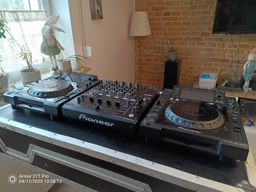 Pioneer djm 900 Nexus dj mixer