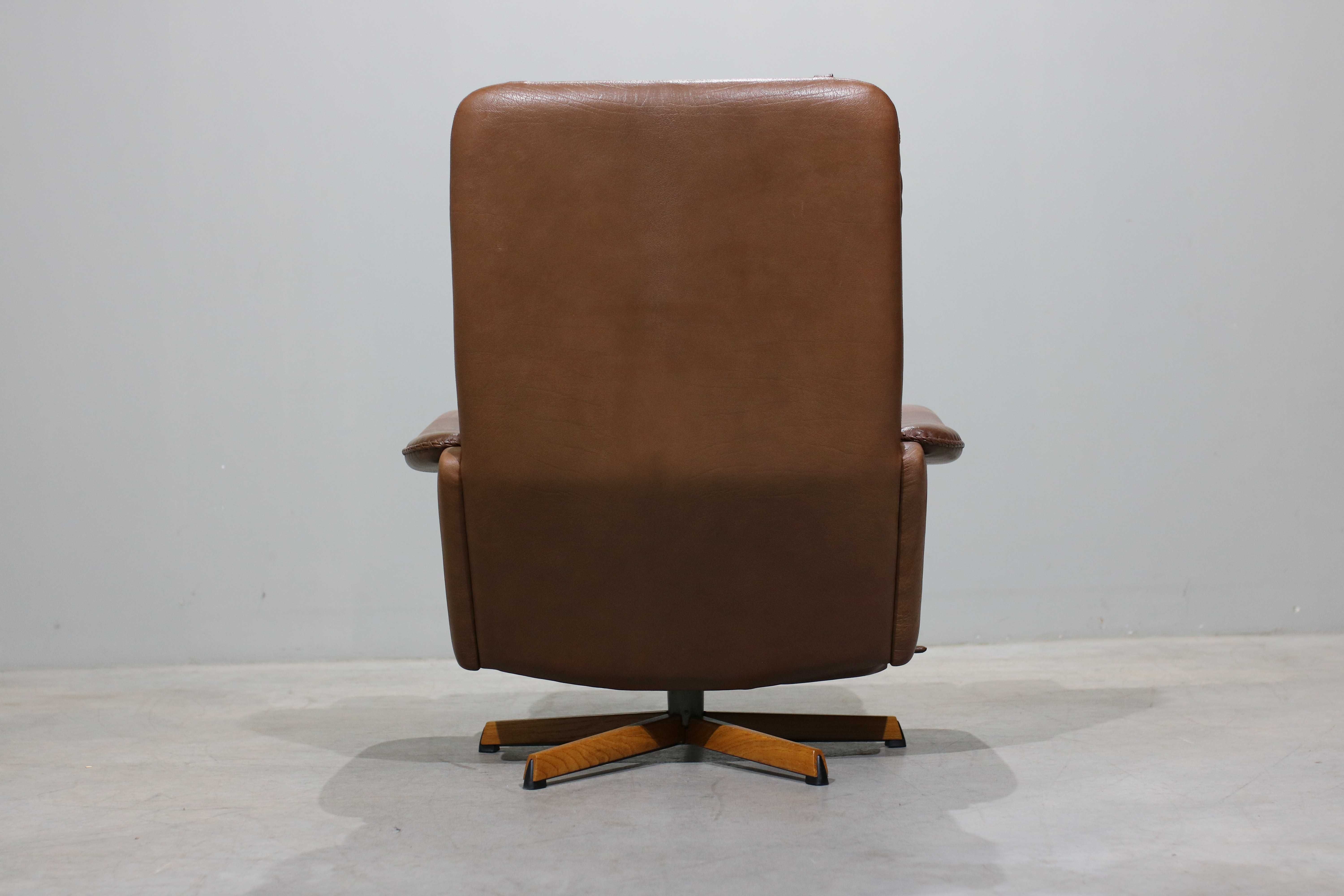 Poltrona Madsen & Schubell modelo MS-75 em couro | Danish Design