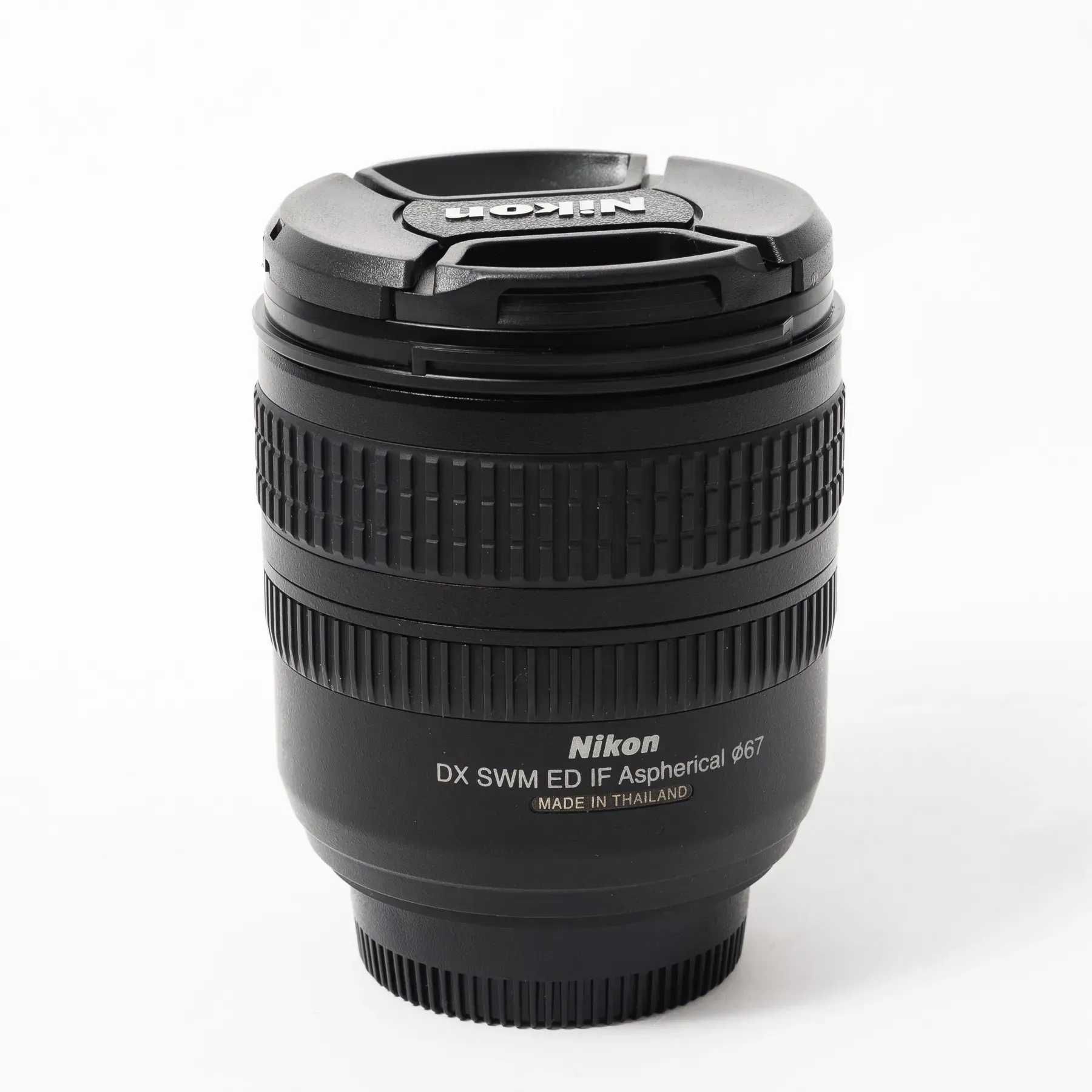 Об'єктив Nikon 18-70mm f/3.5-4.5G IF-ED AF-S DX Zoom-Nikkor
