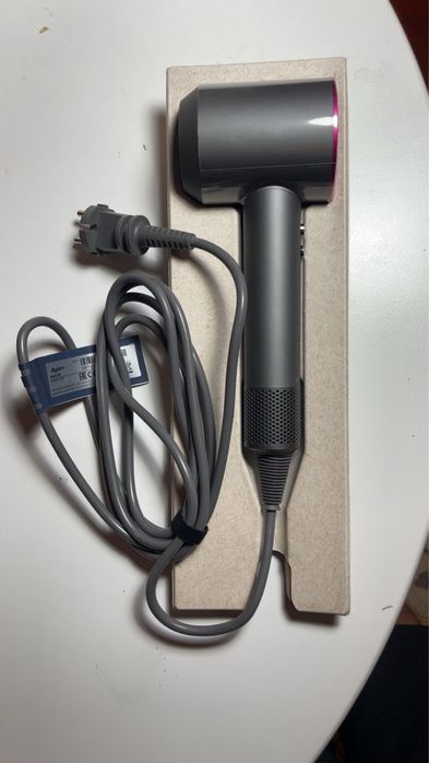 Secador dyson supersonic