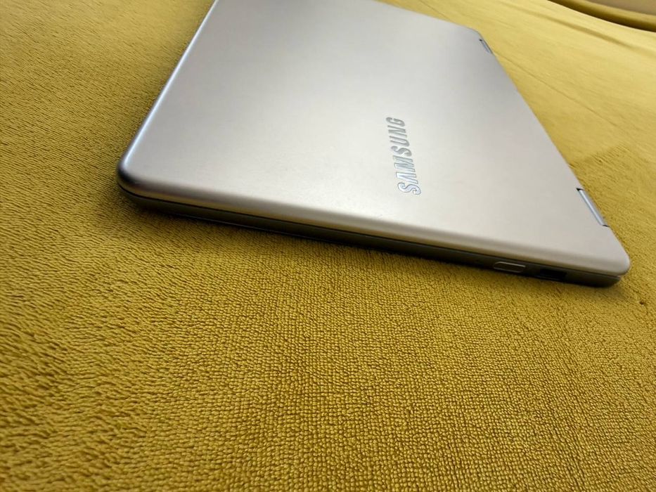 Ультрабук Samsung Notebook 7 Spin (NP730QAA-K01US)