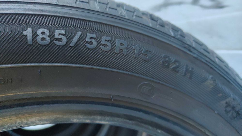 Opony Zimowe 185/55/15 Kumho 4szt 7-8mm MB