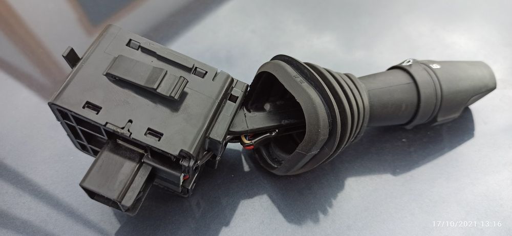 Comando limpa vidros Chevrolet Captiva