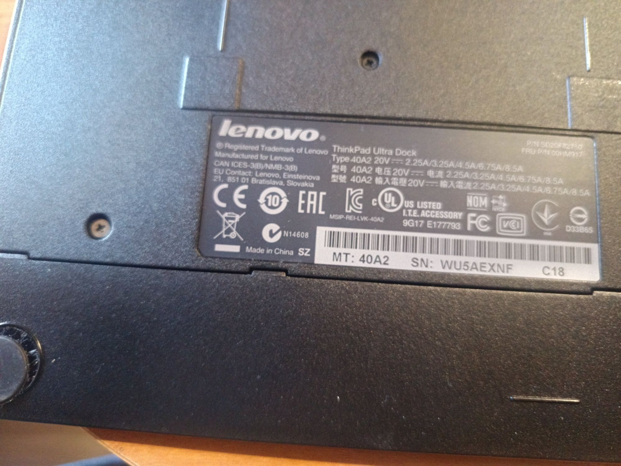 Stacja dokująca Lenovo komplet