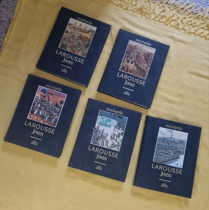 Larousse Livros de Coleção