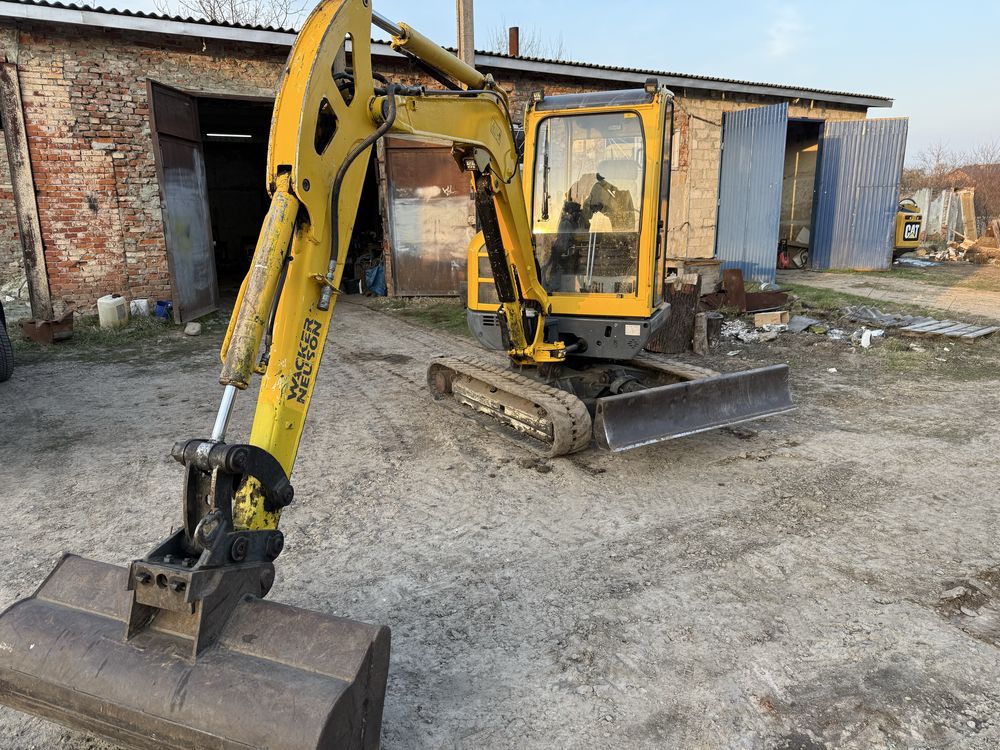 Міні екскаватор Waker Neuson 4т