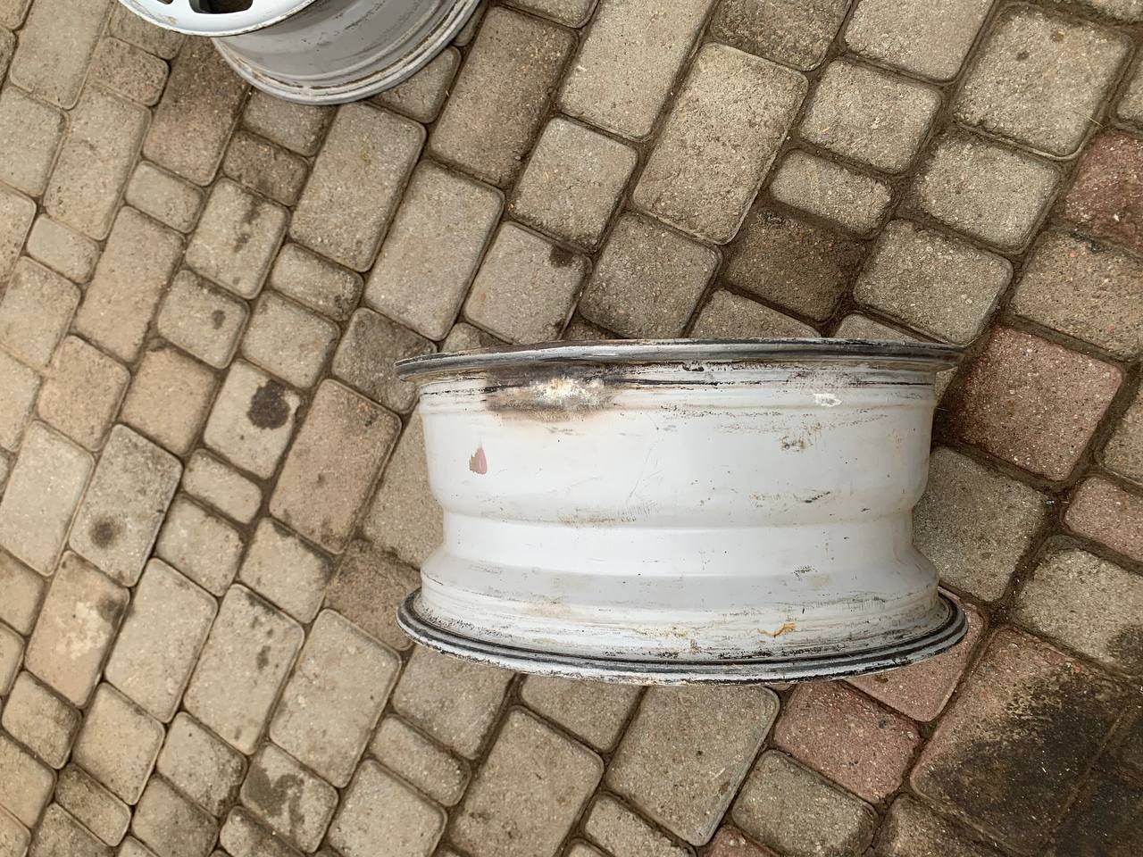 Продам титаны всмno r15