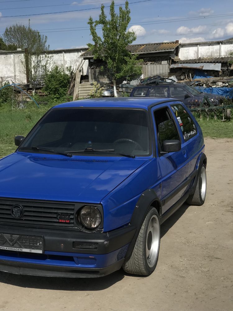 Volkswagen golf 2