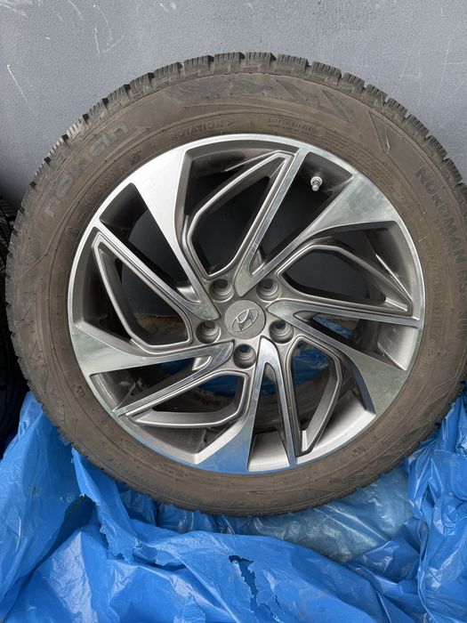 Рідні Диски Hyundai Tucson з гумою Nokian