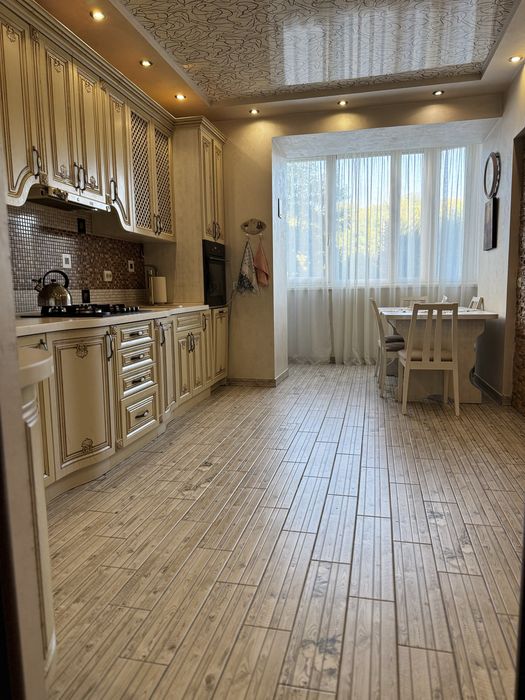 ВЛАСНИК.Оренда 3 кімнатноі квартири в новобудові