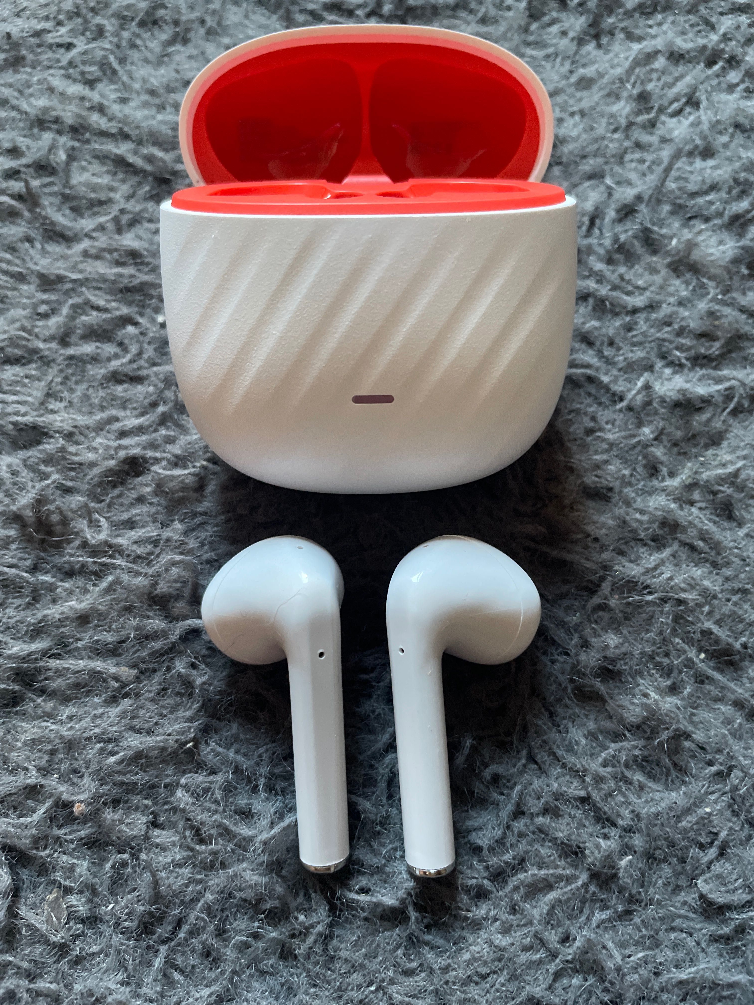 FONES DE OUVIDO BLUETOOTH