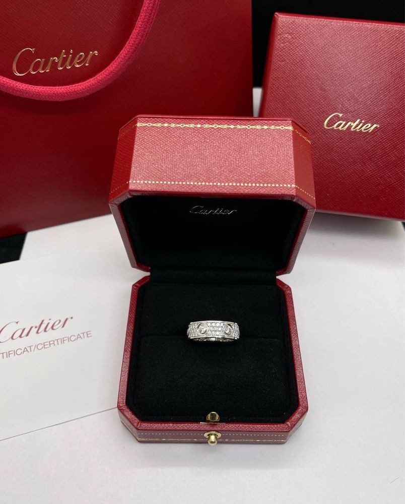 Кольцо в стиле Cartier LOVE Белое золото 750 проба