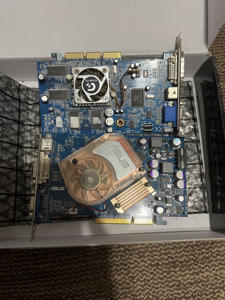 Відеокарта AMR RADEON HD6670 1GB DDR3