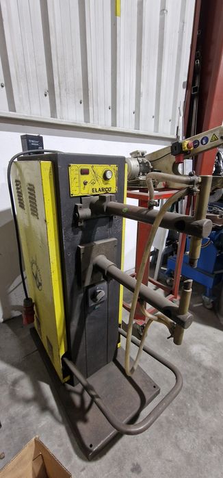 Máquina de soldar por pontos