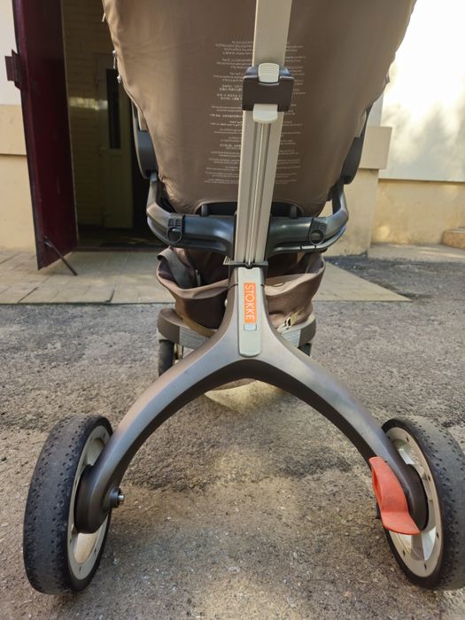 Продам дитячий візочок Stokke