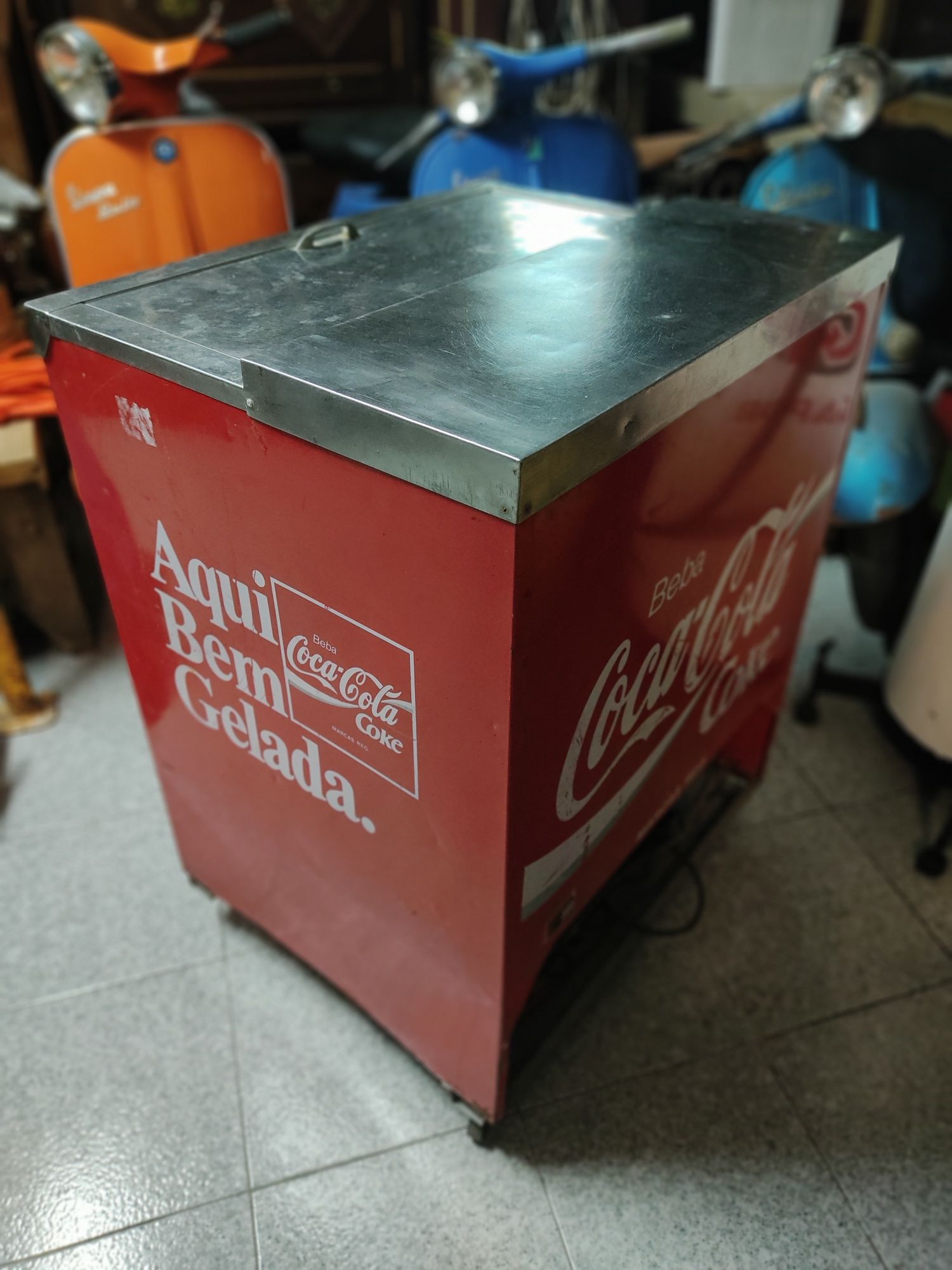 Arca frigorífica Coca Cola