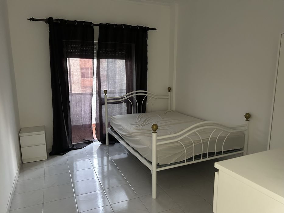 Quarto para solterias, 10min do Rio Sul fogueteiro