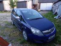 Duży 7 osobowy Opel Zafira