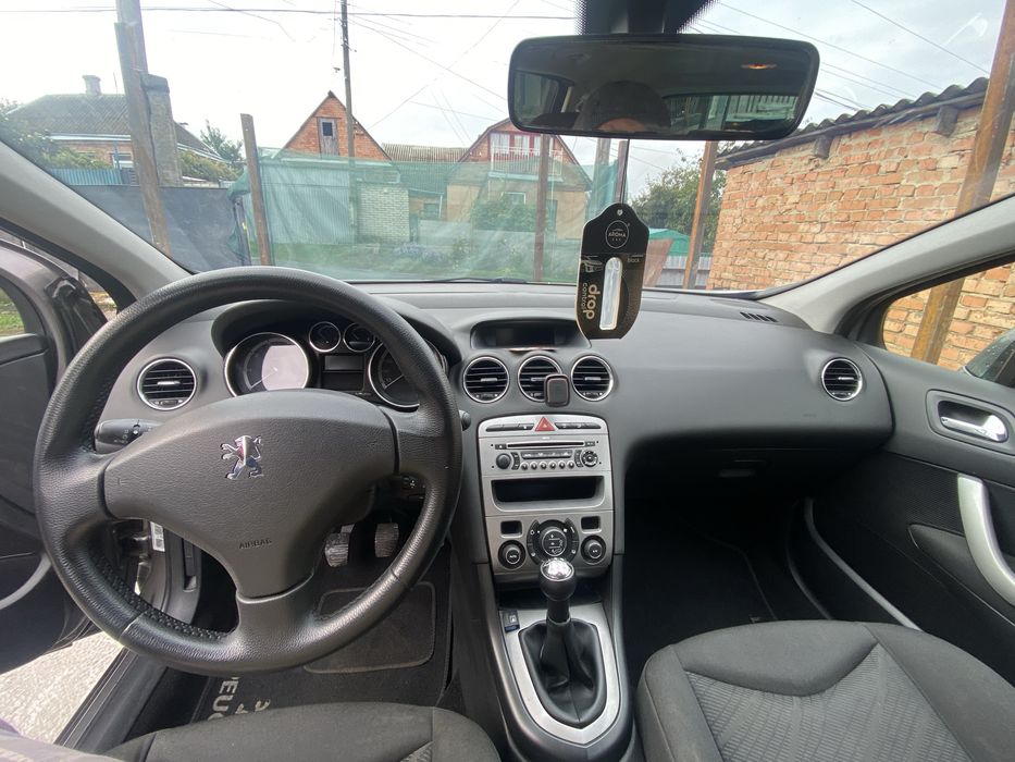 Продам Пежо 308