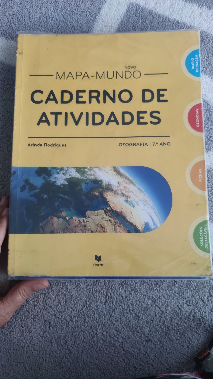Cadernos fichas 7⁰ ano: Mapa mundo e H7