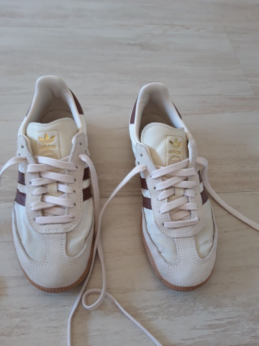 Ténis Adidas Samba