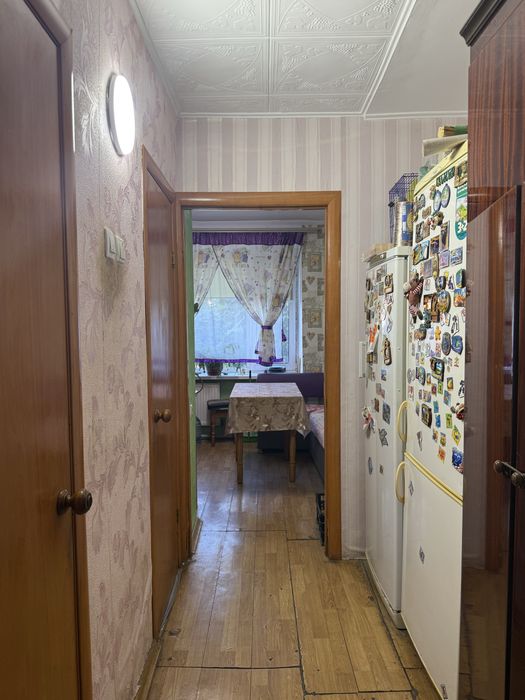 Продаж трьохкімнатної квартири. Калинівка.