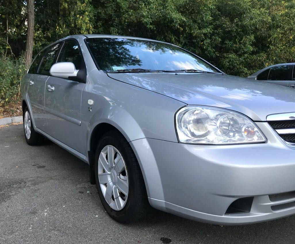 Авто Chevrolet Lacetti