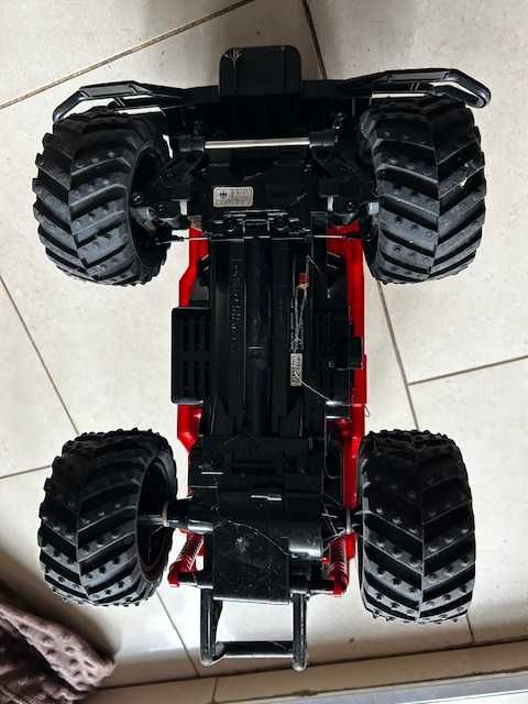 Nikko survivor super off roaderr Samochód RC