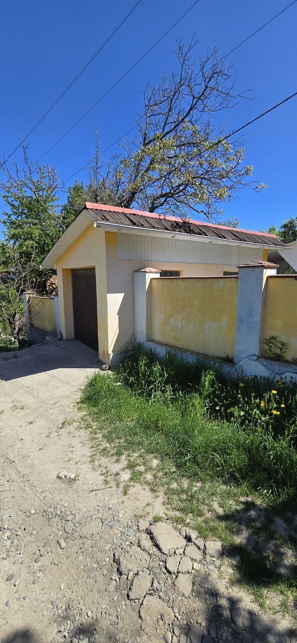 Будинок на Стрійській