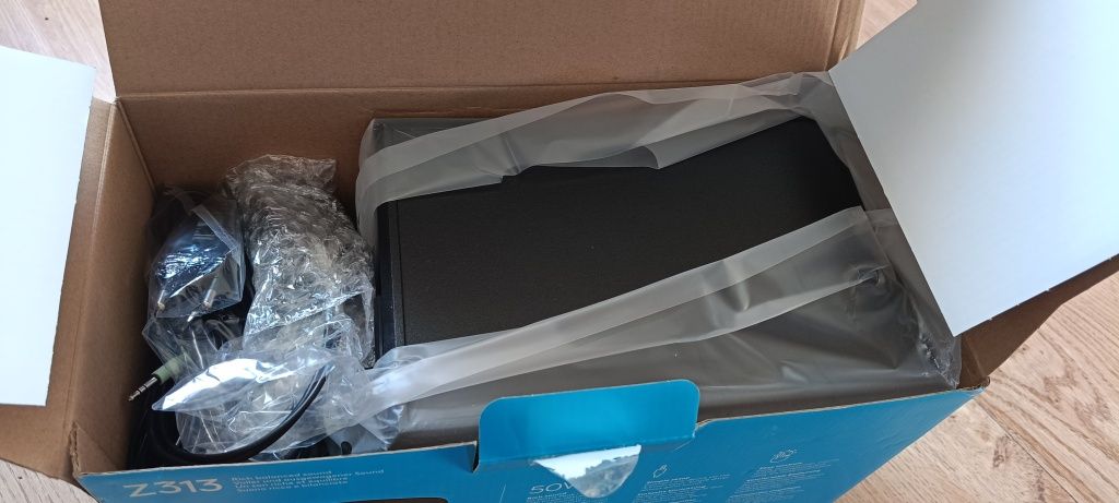 Głośniki Logitech z313 2.1
