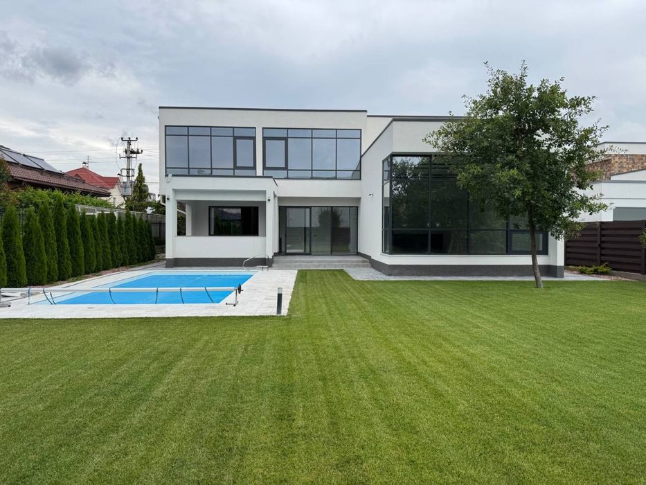 Без %, Продам дом с ремонтом 280м2, 8,3 сотки, Княгини Ольги 8