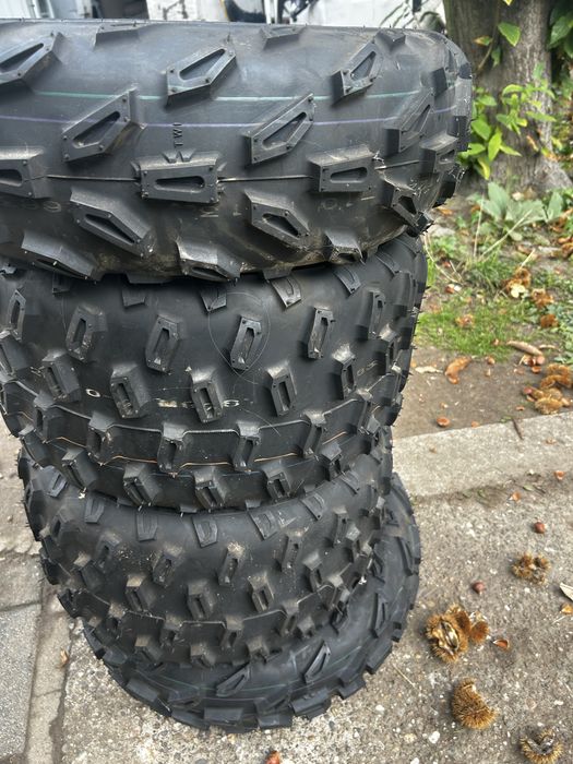 Шини maxxis 22x7-10 20x10-9