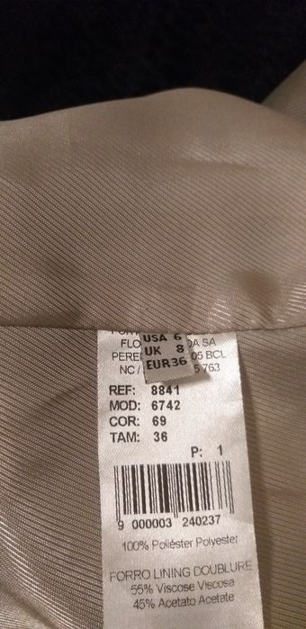 Casaco de pelo com capuz