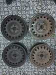 4 stalowe felgi 14" - 4 x 100 - ET 39 otwór centralny 56,6 opel corsa