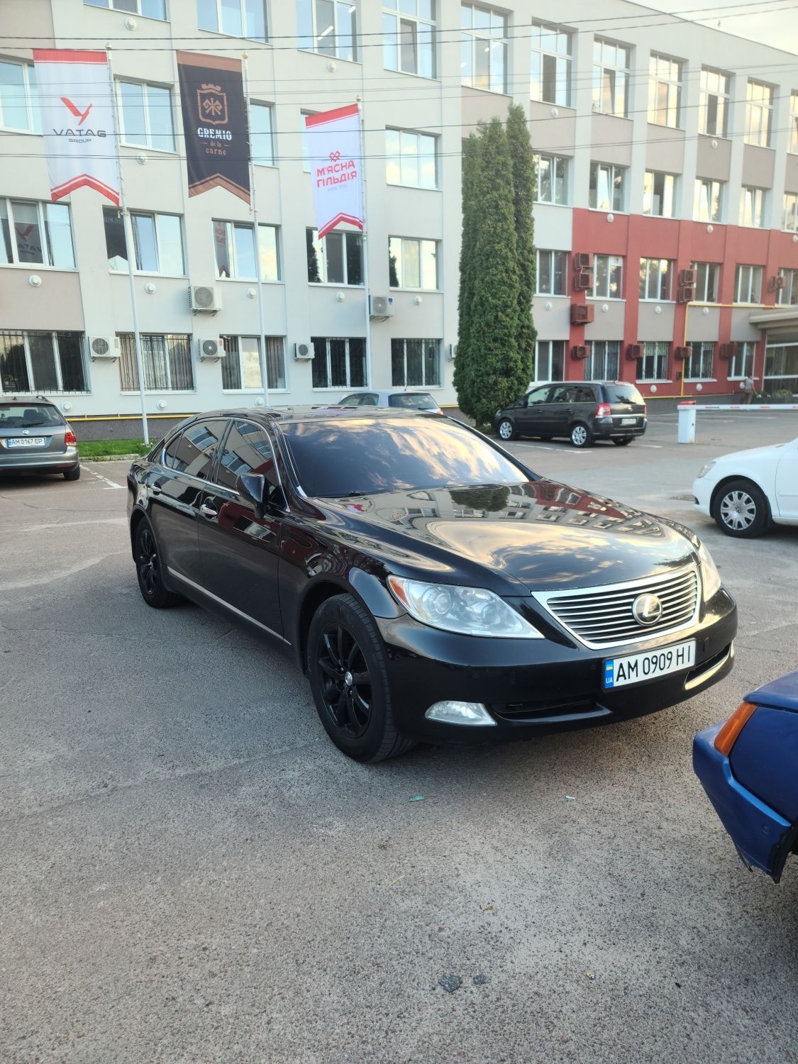 Lexus ls 460 long