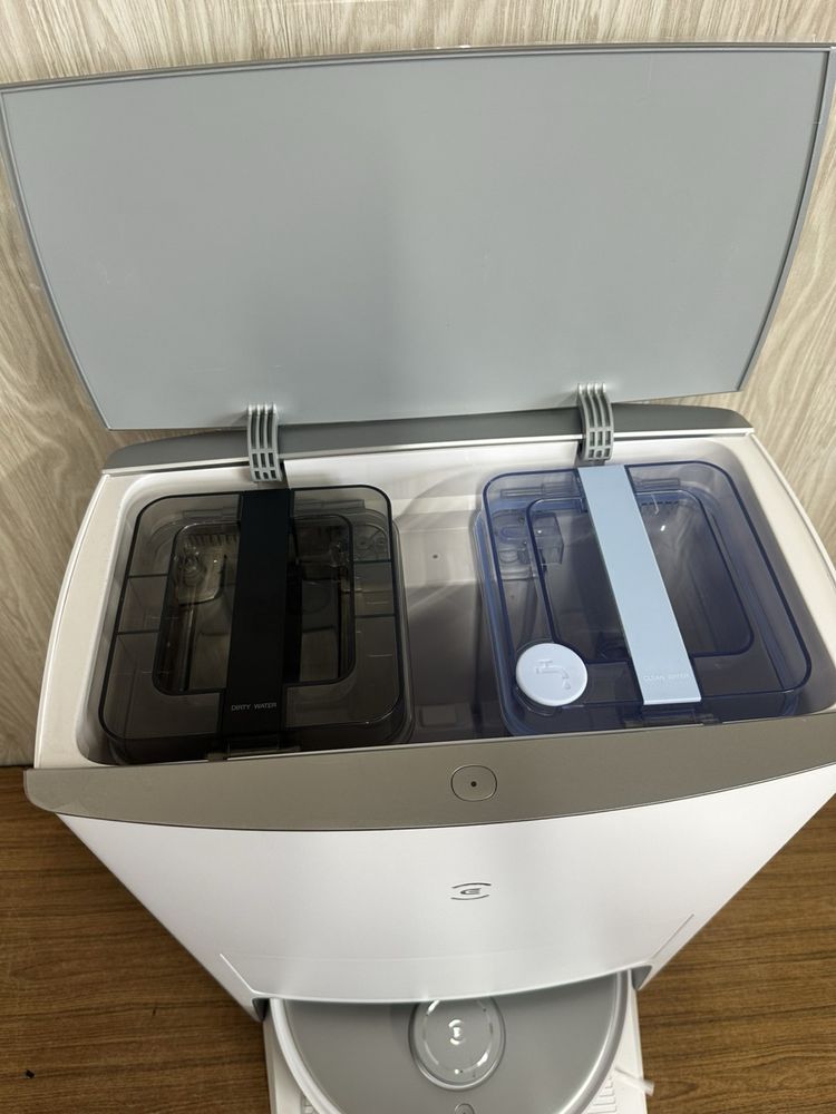 Робот-пилосос ECOVACS DEEBOT T20 OMNI з Німеччини!